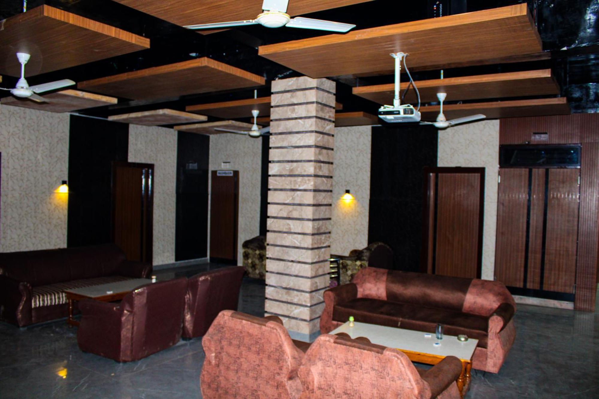 Sangam Hotel Chirawa Zewnętrze zdjęcie