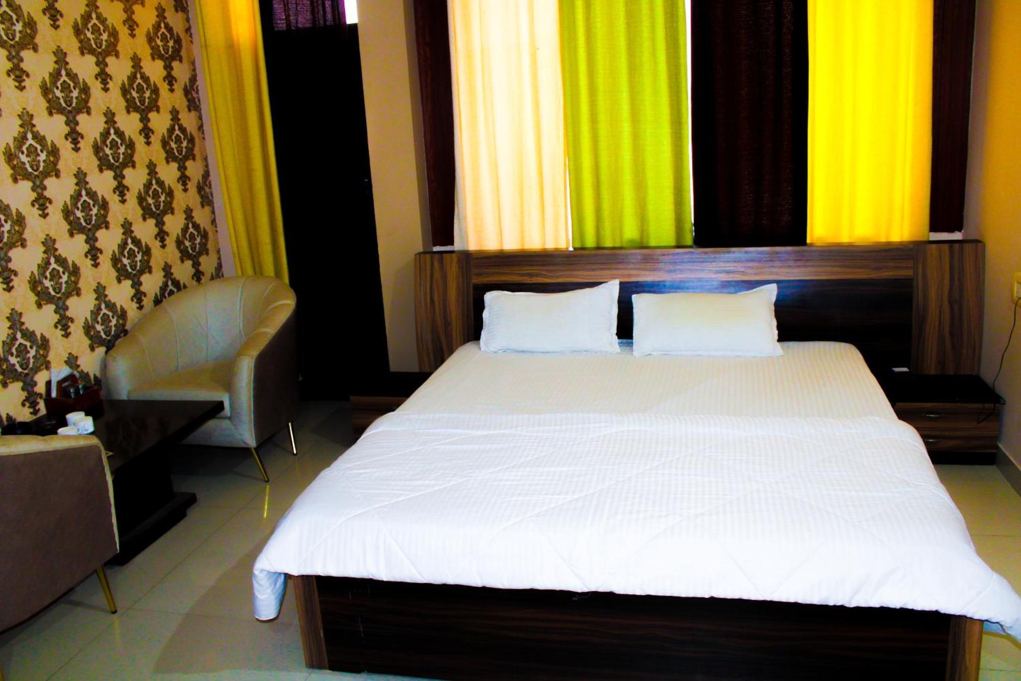 Sangam Hotel Chirawa Zewnętrze zdjęcie