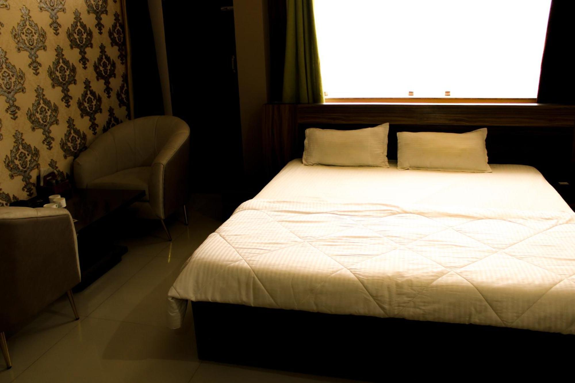 Sangam Hotel Chirawa Zewnętrze zdjęcie