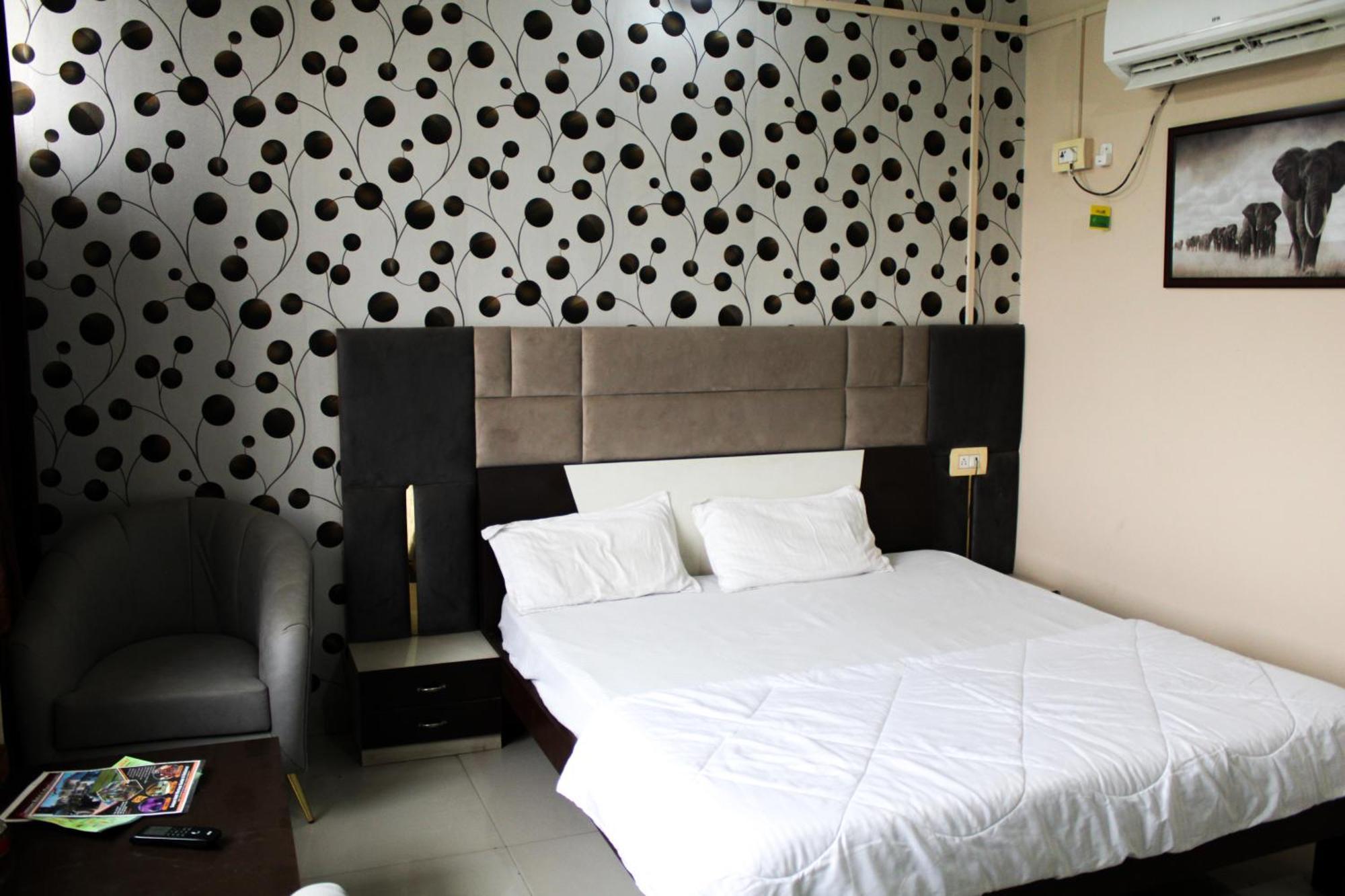 Sangam Hotel Chirawa Zewnętrze zdjęcie